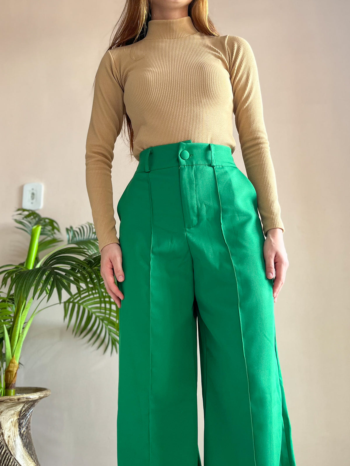 Calça alfaiataria pantalona